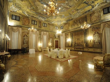 The-art-of-private-dining-at-Ca-Sagredo1-635x476