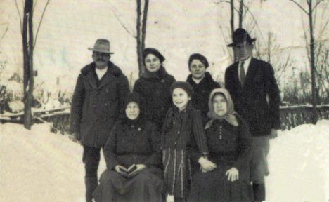 Kisbodak, falusi család 1939.