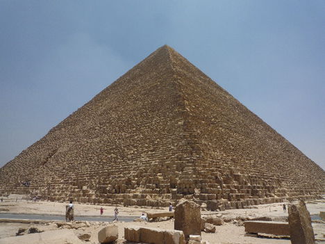 Kheopsz-piramis