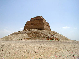 Médumi piramis