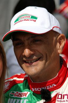 Gabriele Tarquini, olasz autóversenyző (2014-ben)