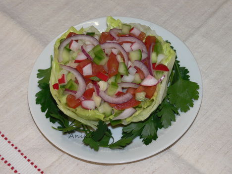 Saláta kehely