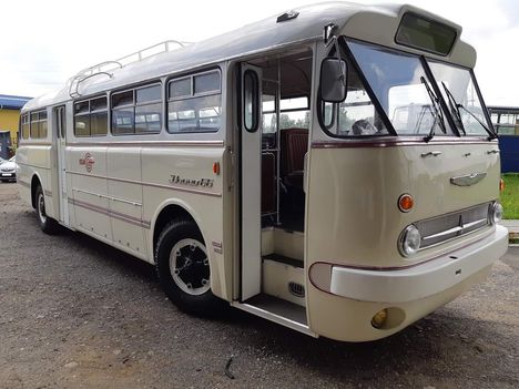 Befejezéséhez közeledik a Közlekedési Múzeum 2016-ban begyűjtött IK66.62 típusú - Volános időszakában GC 64-83 rendszámú - „Faros” autóbuszának restaurálása._01