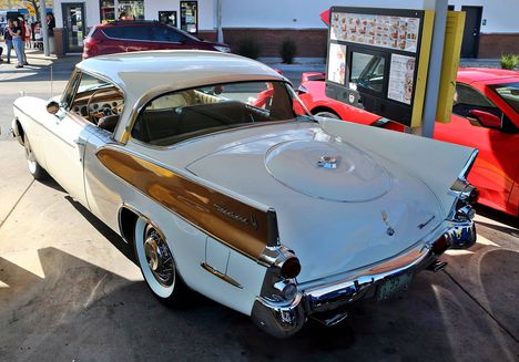 1958 Packard Hawk