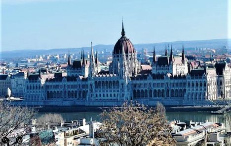 Budapest /2023 március/