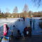 Befagyott a Vár-tó a gyerekek nagy örömére, Mosonmagyaróvár 2017. január 07