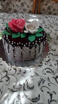Kókuszos  csokis születésnapi torta