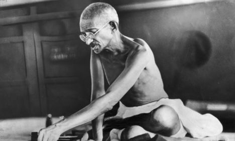 Mahátma Gandhi 1930 körül 