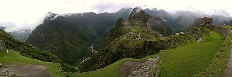 Panorama_du_Macchu_Picchu_