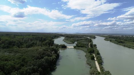 Görgetegi ágvéglezárás környezete, Dunakiliti 2019. július 09.-én