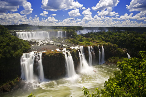 Iguassu Falls is the largest series of waterfalls on the planet located in Argentina