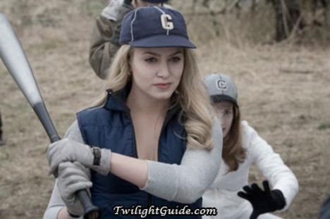 rosalie-twilight-series-5792230-400-266