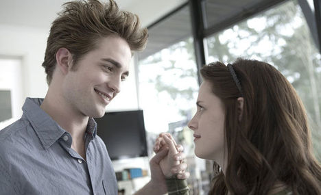 twilight-twilight-series-5459840-600-365