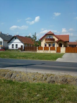 Galgahévizi házak