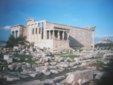 Kariatidák, Akropolisz, Athén