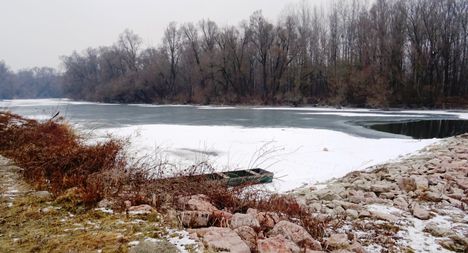 Jeges állapotok a Tilosi vízszintszabályozó műtárgynál, Ásványráró 2017. január 31.-én 5