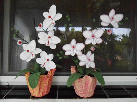 Egyedi, kézzel készült, horgolt orchidea. 4