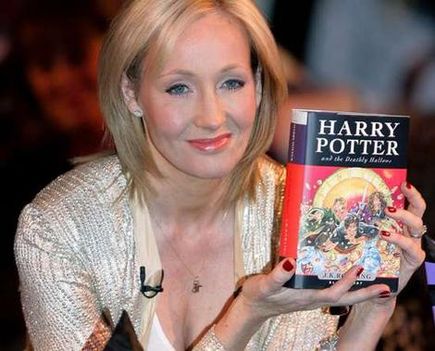 J.K.Rowling2.