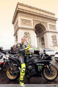 Rossi in paris 03. 09.05.15.