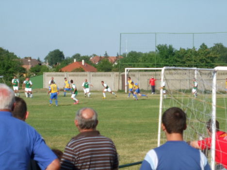 GÖNYŰ SE - FELPÉC SE 18