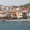 Neos Marmaras, a város a tenger felől