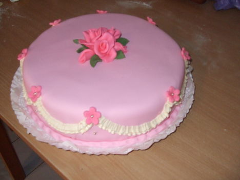 szülinapi torta