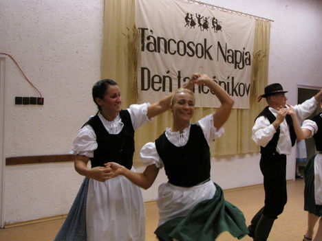 Keringő és polka