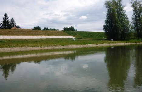 Mosoni-Duna Győrzámoly község melletti szakaszon, 2017. július 26.-án 4