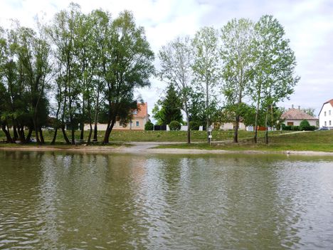 Mosoni-Duna Mecsér község belterülete melletti szakaszon, Mecsér 2017. július 26.-án 17
