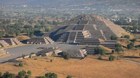 a nap piramisa mexikó