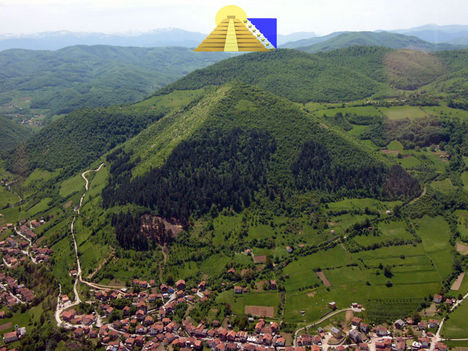 boszniai piramis