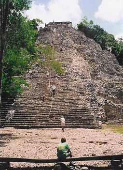 nohochmul pyramid