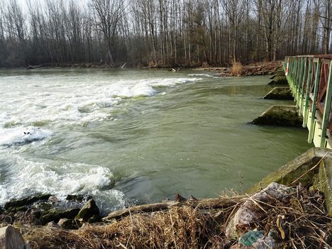A Kőhídi vízszintszabályzó műtárgy alvizi oldala, Dunasziget 2018. január 22.-én 1