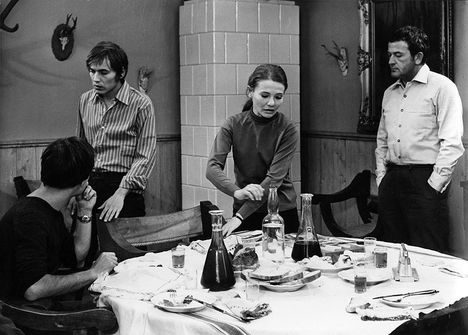 Kozák András Törőcsik Mari Somogyvári Rudolf - Mérsékelt égöv (1970) című film jelenetében