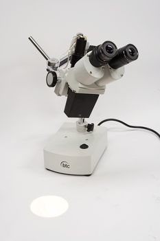 IND-2D ipari sztereo mikroszkóp okulár