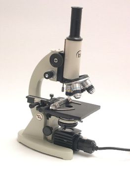 Student-06 mikroszkóp