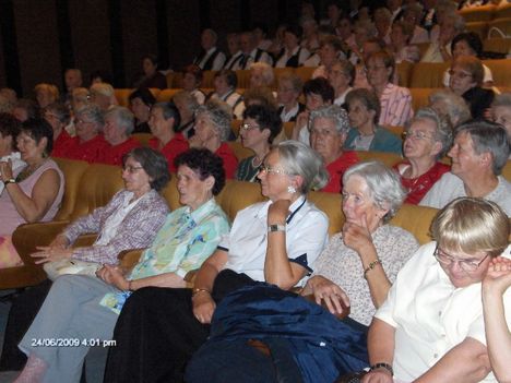 Győr 2009.06.24. 15  Közönség