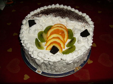 Gyümölcsös torta