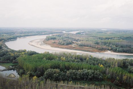 A Duna folyam 1804-es fkm-ében a Bagaméri kanyar, Ásványráró 1992. október 04.-én 1