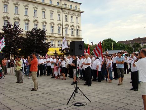 Jobbik tüntetés,Győr