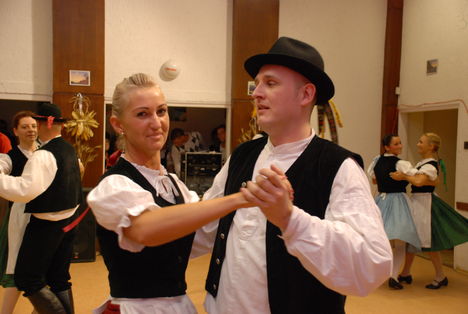 Keringő és polka 3