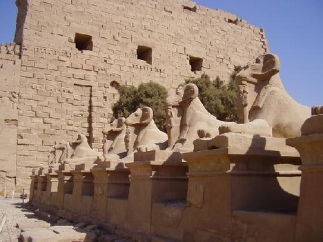 Luxor 3.