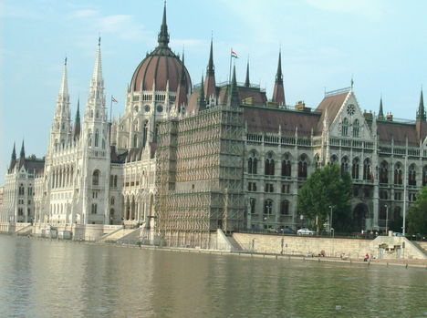 Budapest látképe a Dunáról (22)