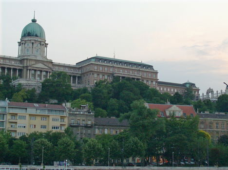Budapest látképe a Dunáról (9)