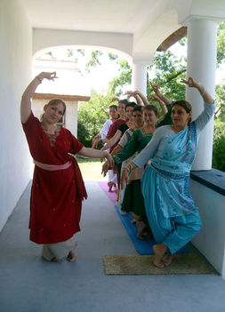 Indiai wellness tábor - odisszi tánccal 11