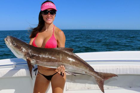 Tengeri horgászat Luiza Barros