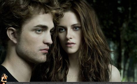 Entertainment-Weekly-Rob-and-Kristen-twilight-series-5494482-2550-1561