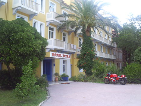 Hotel.