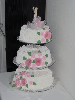 Emeletes esküvői torta