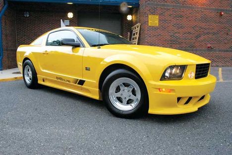 2006_ford_mustang_GT